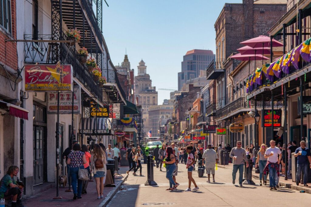 Busy street in New Orleans.